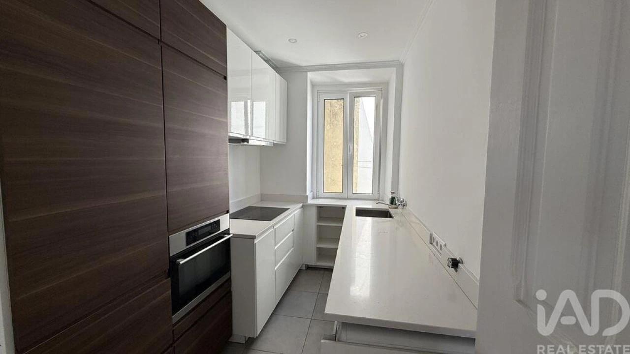 Apartamento T3 para Arrendamento em Penha de França Foto 15