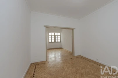 Apartamento T3 para Arrendamento em União das Freguesias de Setúbal