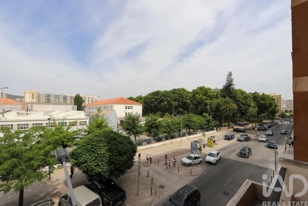 Apartamento T3 para Arrendamento em União das Freguesias de Setúbal Foto 9