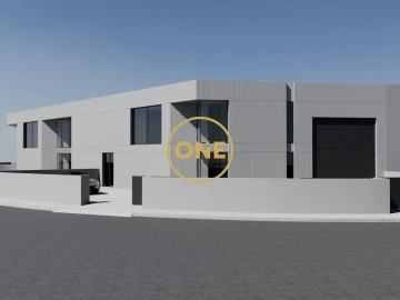 Armazém para Venda em Coronado (São Romão e São Mamede)