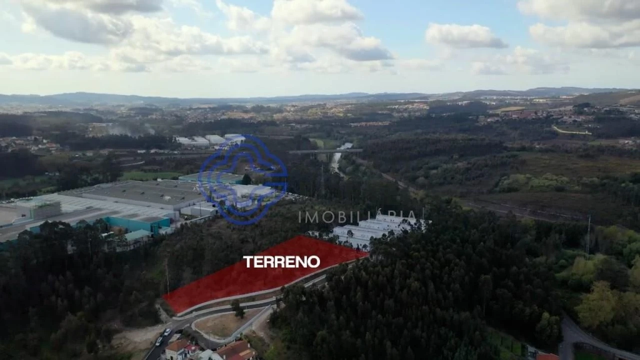 Terreno para Venda em Santo Tirso, Couto (Santa Cristina e São Miguel) e Burgães Foto 10