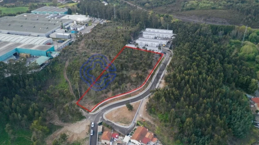 Terreno para Venda em Santo Tirso, Couto (Santa Cristina e São Miguel) e Burgães