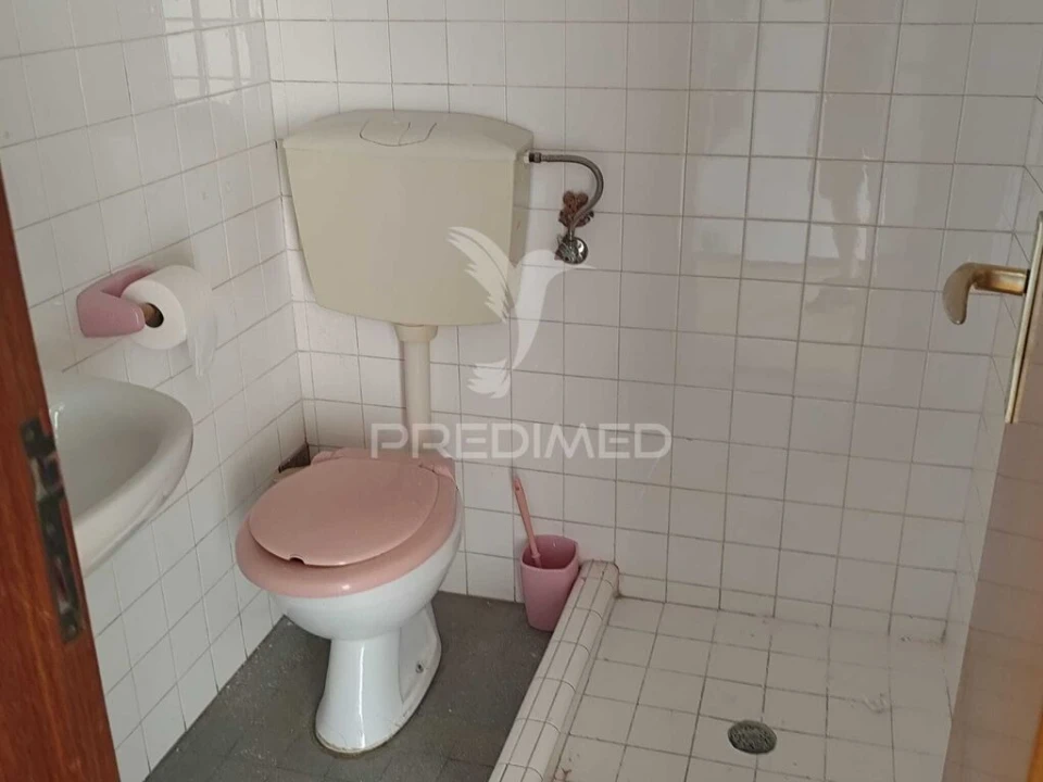 Apartamento T3 para Venda em Algés, Linda-A-Velha e Cruz Quebrada-Dafundo Foto 18
