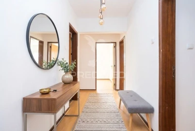Apartamento T3 para Venda em Algés, Linda-A-Velha e Cruz Quebrada-Dafundo