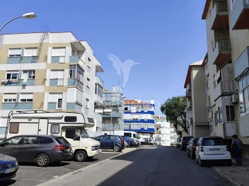 Apartamento T3 para Venda em Algés, Linda-A-Velha e Cruz Quebrada-Dafundo