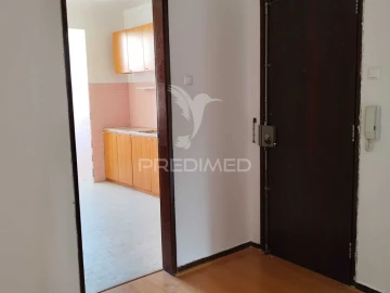 Apartamento T3 para Venda em Algés, Linda-A-Velha e Cruz Quebrada-Dafundo