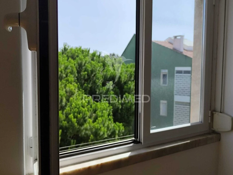 Apartamento T3 para Venda em Algés, Linda-A-Velha e Cruz Quebrada-Dafundo Foto 8