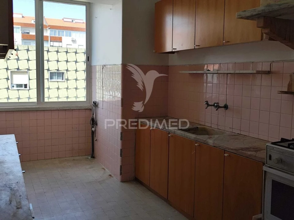 Apartamento T3 para Venda em Algés, Linda-A-Velha e Cruz Quebrada-Dafundo Foto 17