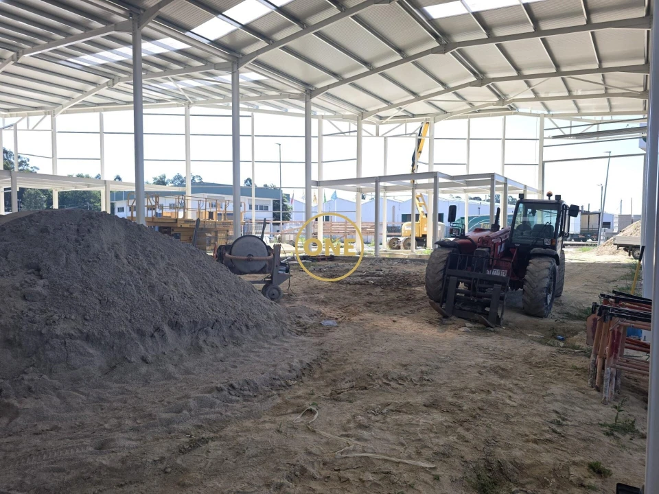 Armazém para Venda em Coronado (São Romão e São Mamede) Foto 7
