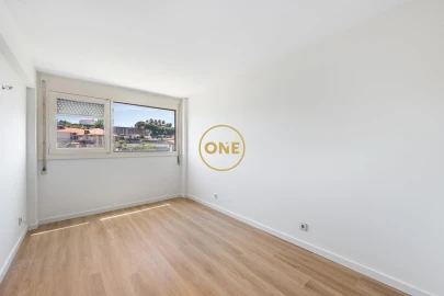 Apartamento T2 para Venda em Gondifelos, Cavalões e Outiz