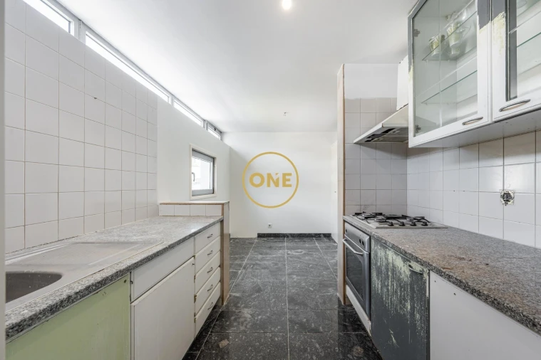 Apartamento T2 para Venda em Gondifelos, Cavalões e Outiz Foto 13