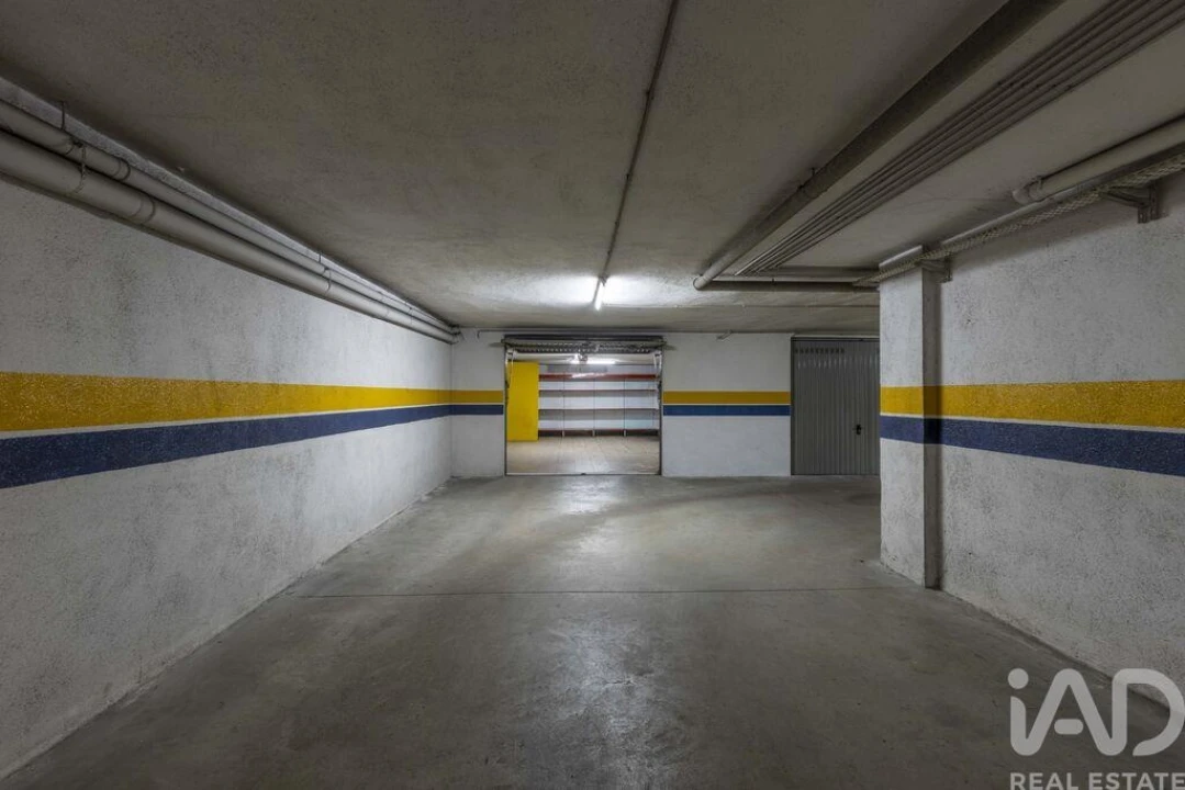 Apartamento T3 para Venda em Póvoa de Santa Iria e Forte da Casa Foto 31