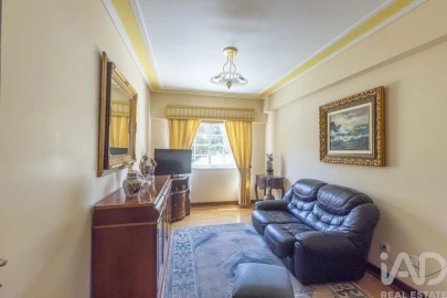 Apartamento T3 para Venda em Póvoa de Santa Iria e Forte da Casa