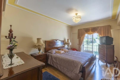 Apartamento T3 para Venda em Póvoa de Santa Iria e Forte da Casa