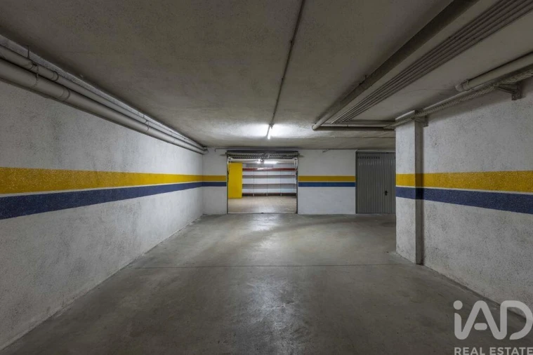 Apartamento T3 para Venda em Póvoa de Santa Iria e Forte da Casa Foto 31