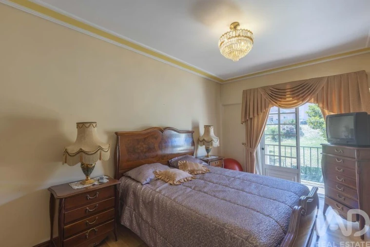 Apartamento T3 para Venda em Póvoa de Santa Iria e Forte da Casa Foto 10