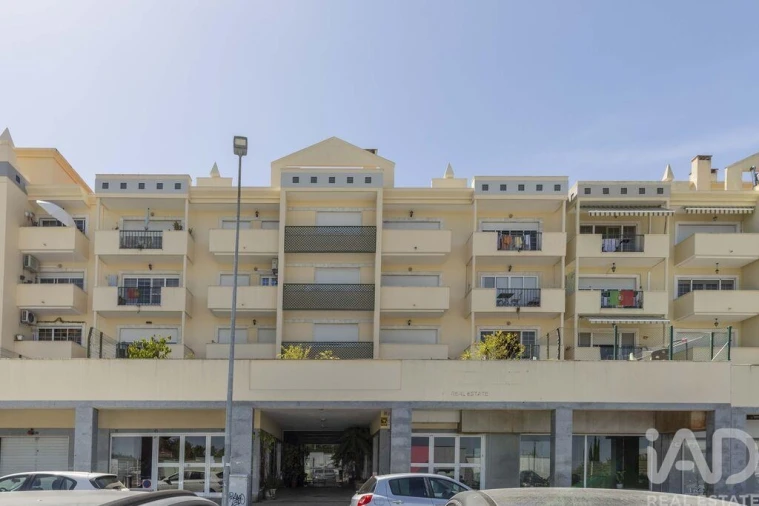 Apartamento T3 para Venda em Póvoa de Santa Iria e Forte da Casa Foto 33