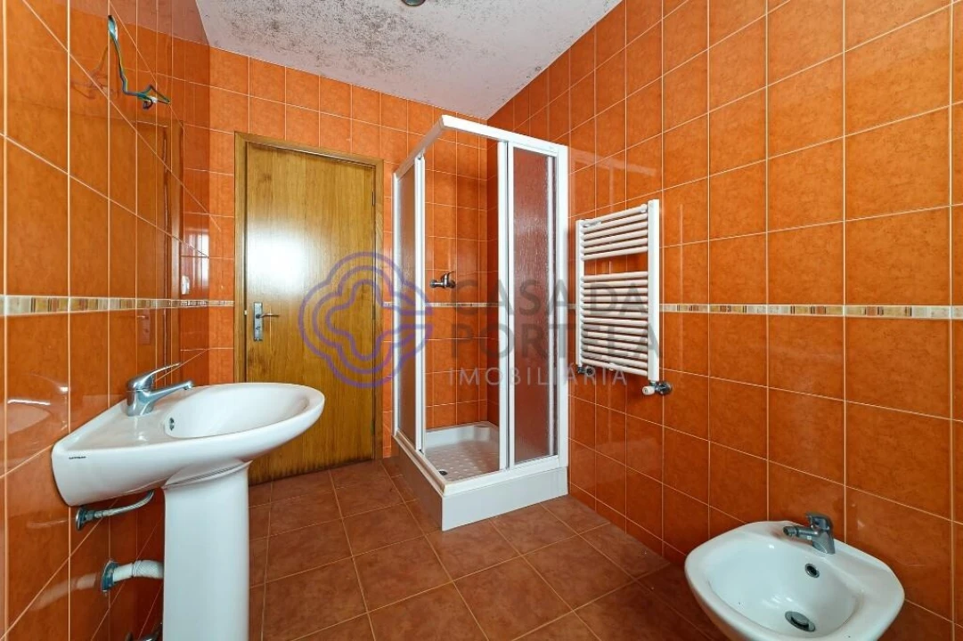 Moradia T3 para Venda em Fornos Foto 19