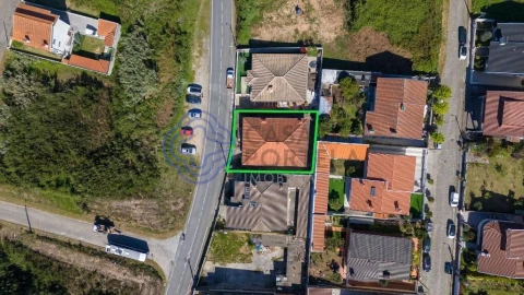 Moradia T3 para Venda em Fornos