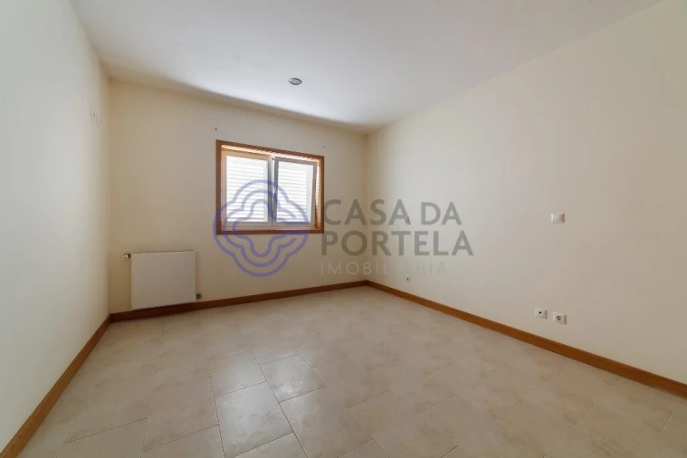 Moradia T3 para Venda em Fornos Foto 6
