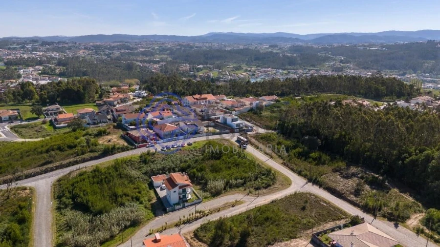 Moradia T3 para Venda em Fornos Foto 39