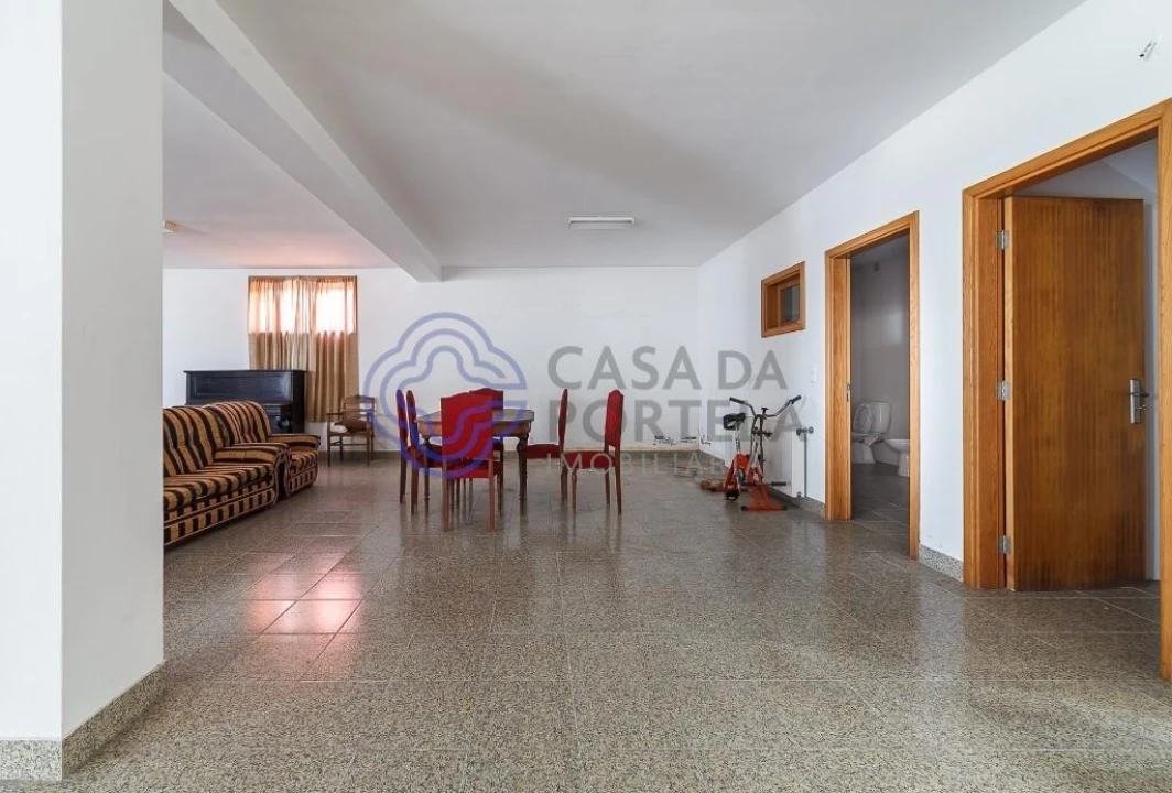 Moradia T3 para Venda em Fornos Foto 22
