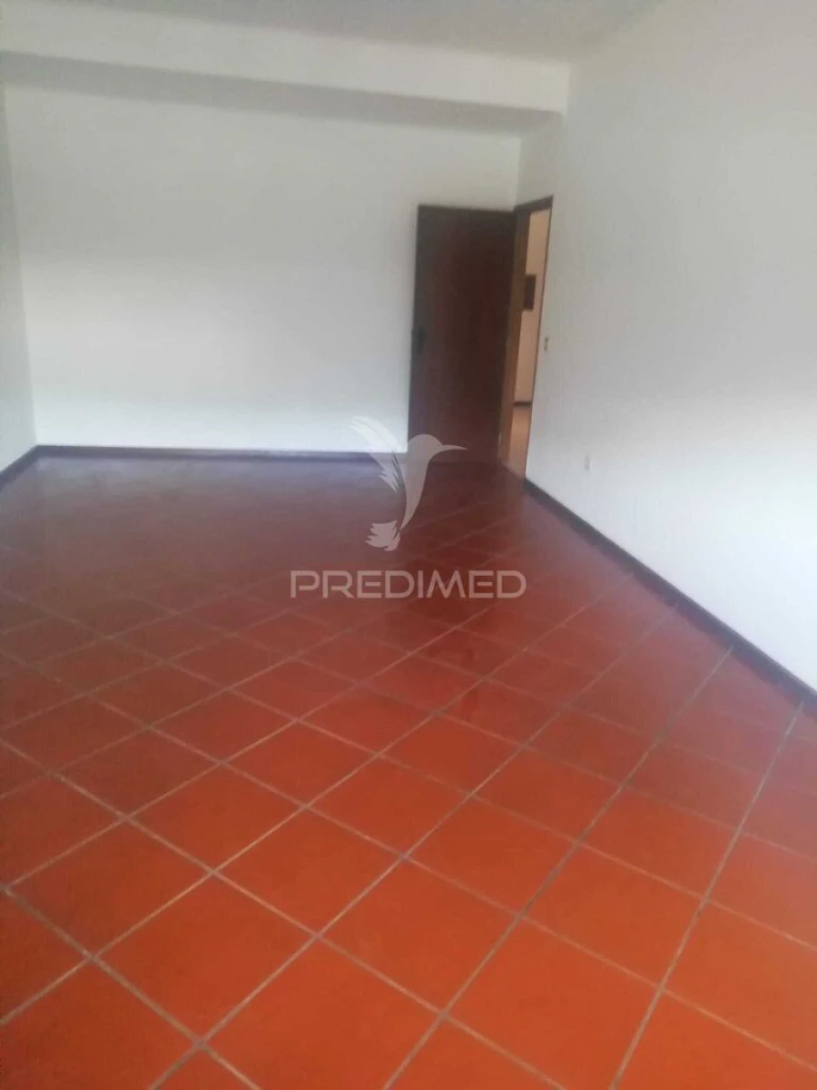 Apartamento T3 para Venda em Peso da Régua e Godim Foto 3