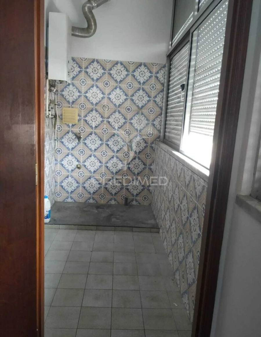 Apartamento T3 para Venda em Peso da Régua e Godim Foto 2