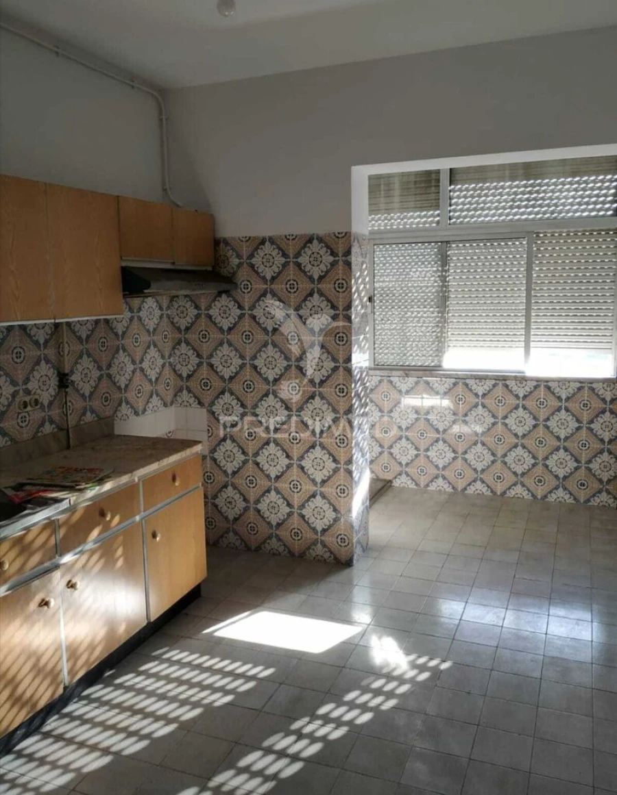Apartamento T3 para Venda em Peso da Régua e Godim Foto 16