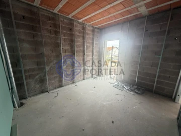 Moradia T3 para Venda em Perelhal