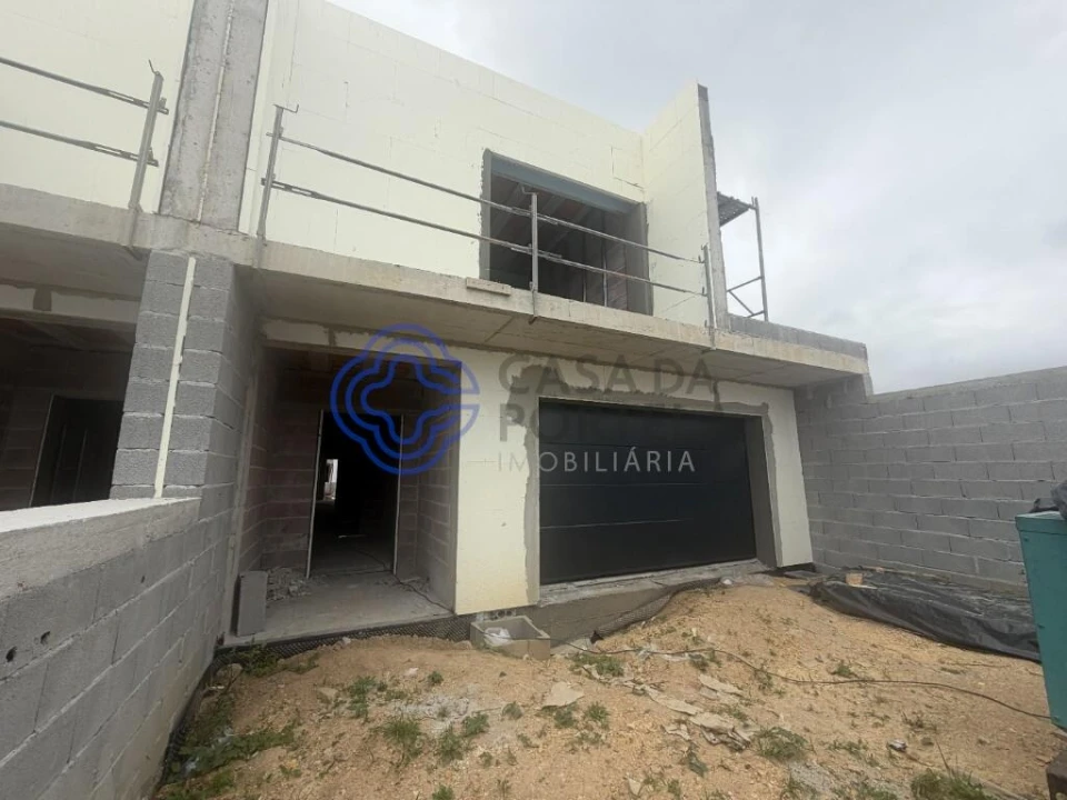 Moradia T3 para Venda em Perelhal Foto 6