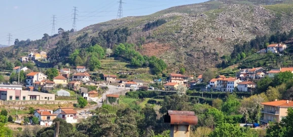 Moradia T3 para Venda em Salamonde