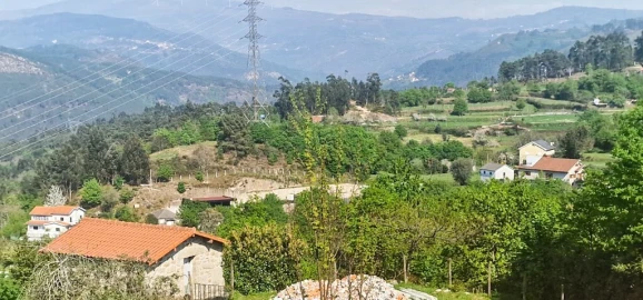 Moradia T3 para Venda em Salamonde
