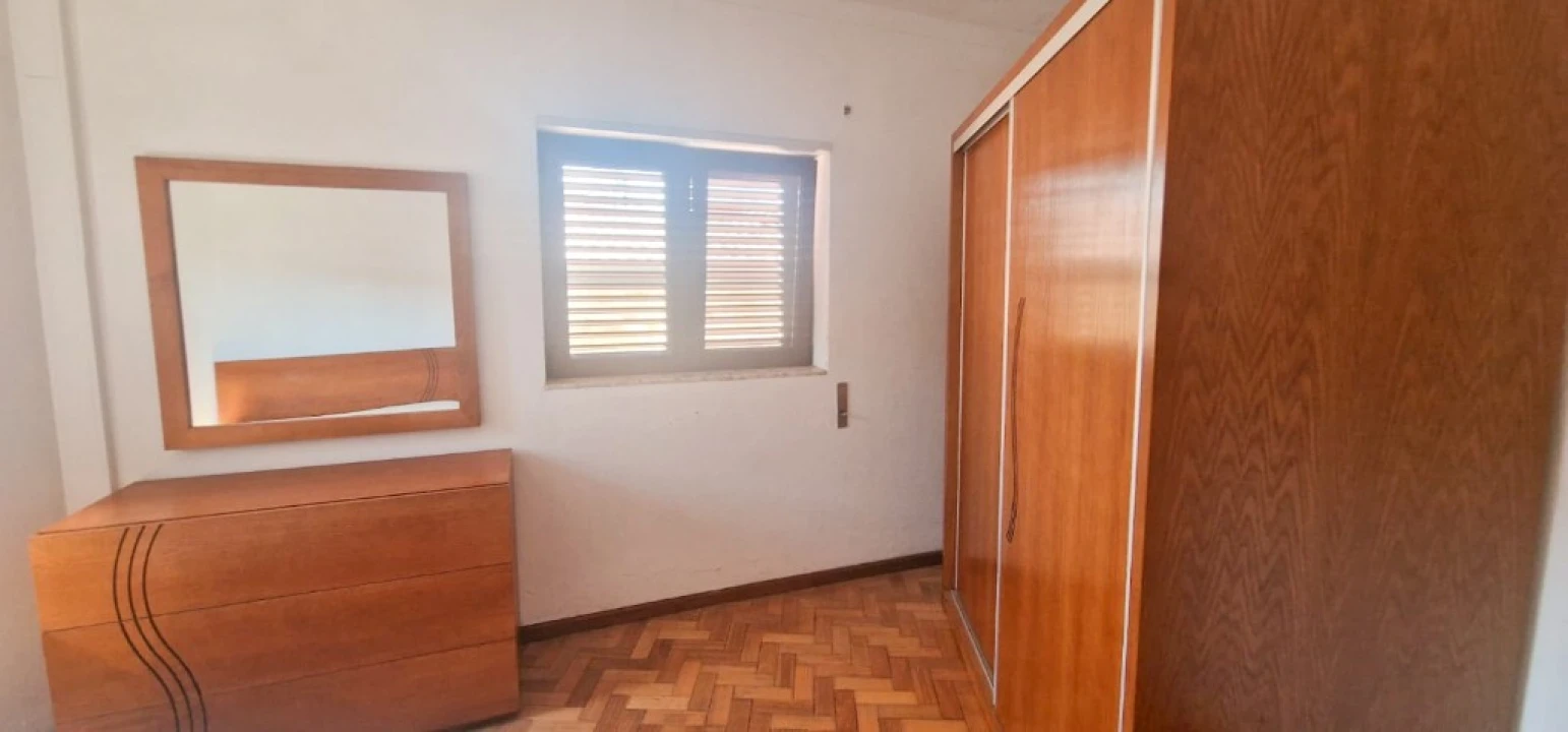 Moradia T3 para Venda em Salamonde Foto 16