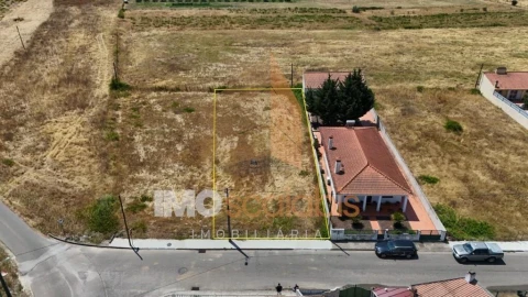 Terreno para Venda em Alpiarça