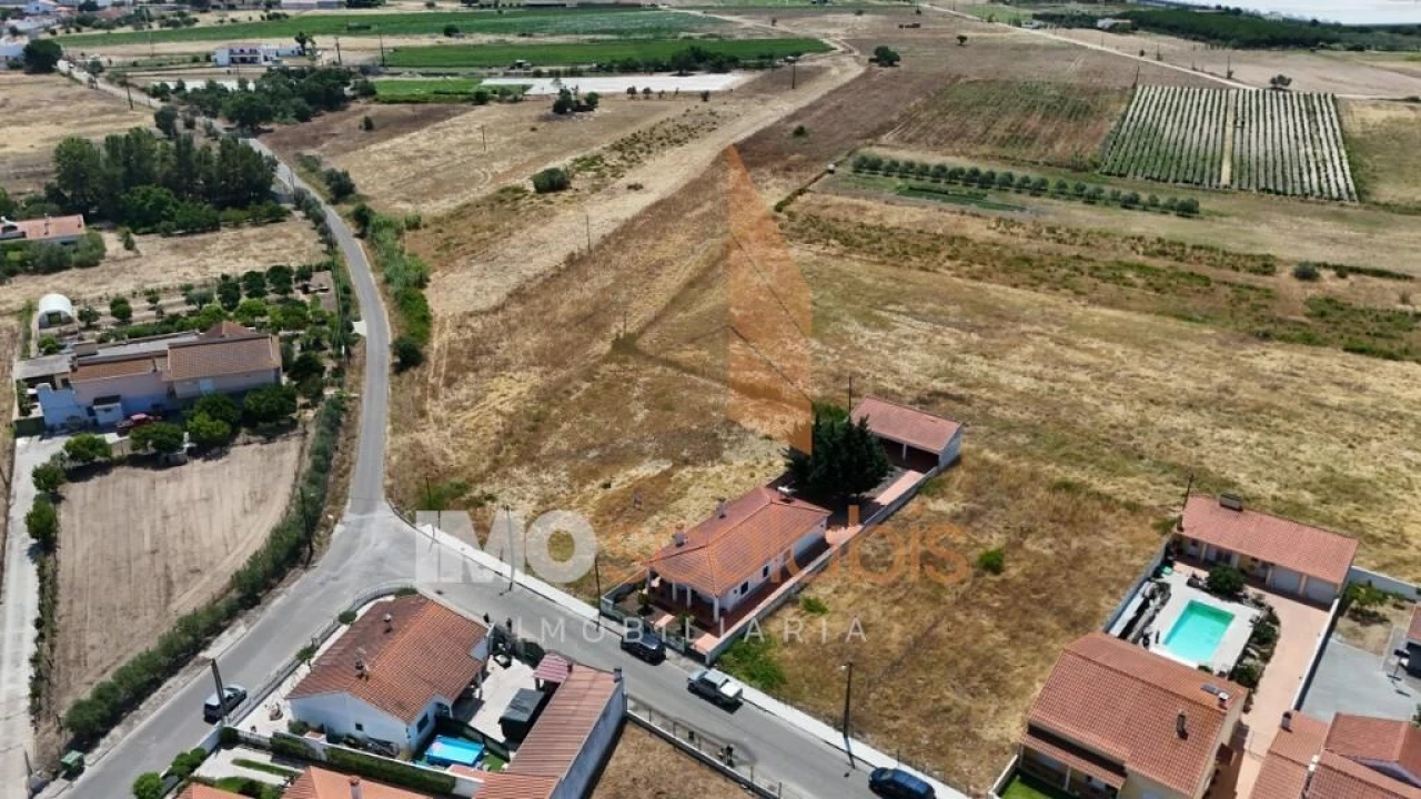 Terreno para Venda em Alpiarça Foto 5