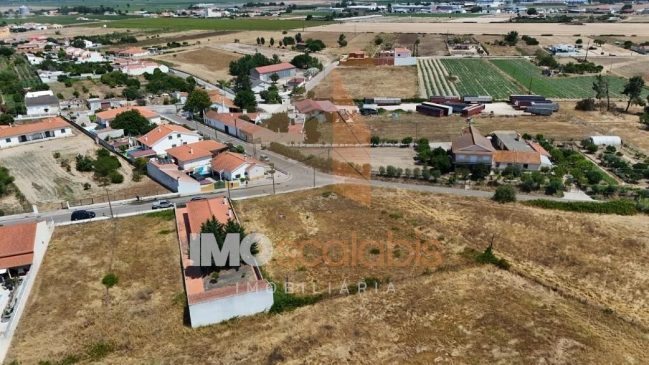 Terreno para Venda em Alpiarça Foto 6