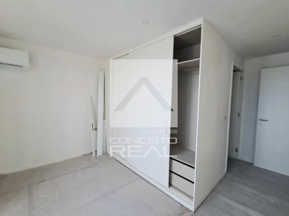 Apartamento T4 para Venda em Matosinhos e Leça da Palmeira Foto 13