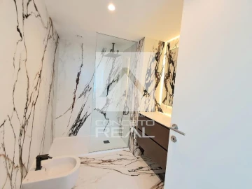 Apartamento T4 para Venda em Matosinhos e Leça da Palmeira