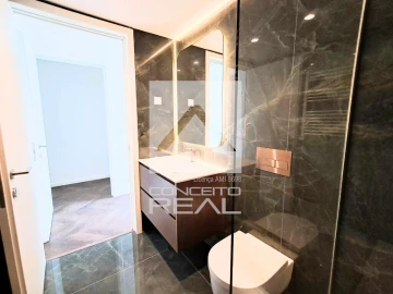 Apartamento T4 para Venda em Matosinhos e Leça da Palmeira