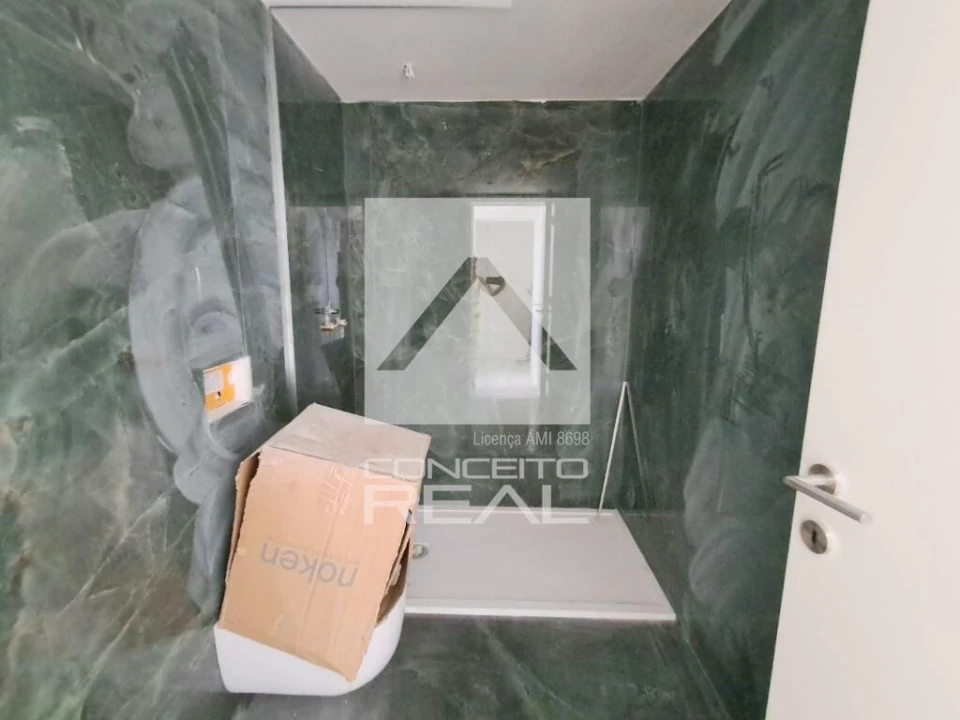 Apartamento T4 para Venda em Matosinhos e Leça da Palmeira Foto 16