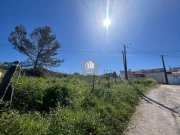 Terreno para Venda em Caparica e Trafaria