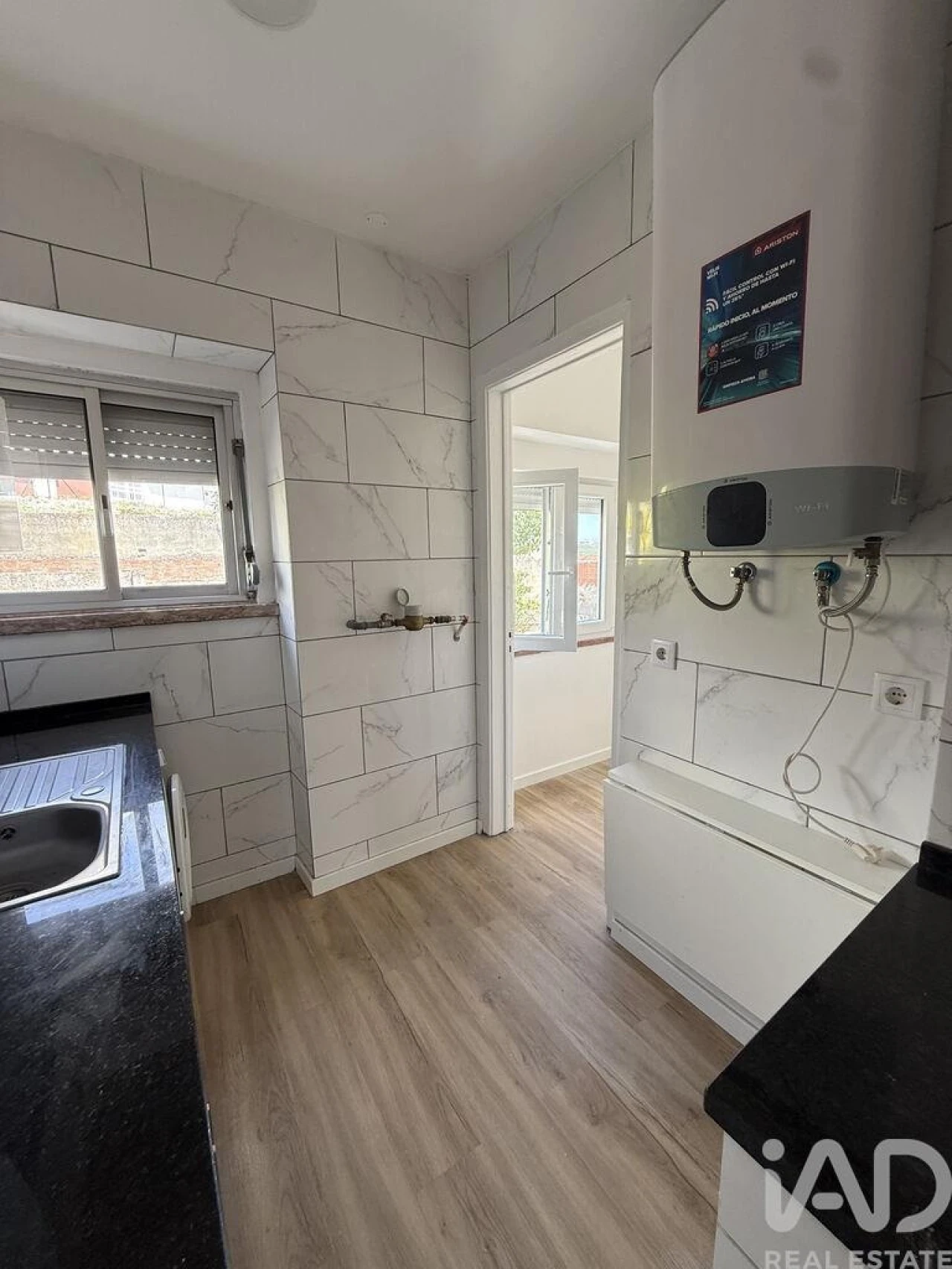 Apartamento T2 para Venda em Queluz e Belas Foto 13