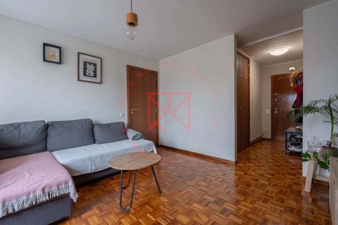 Apartamento T1 para Venda em São Mamede de Infesta e Senhora da Hora Foto 7