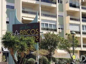 Apartamento T2 para Venda em Oeiras e São Julião da Barra, Paço de Arcos e Caxias