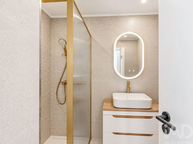 Apartamento T2 para Venda em Oeiras e São Julião da Barra, Paço de Arcos e Caxias Foto 17