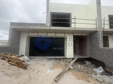 Moradia T3 para Venda em Perelhal