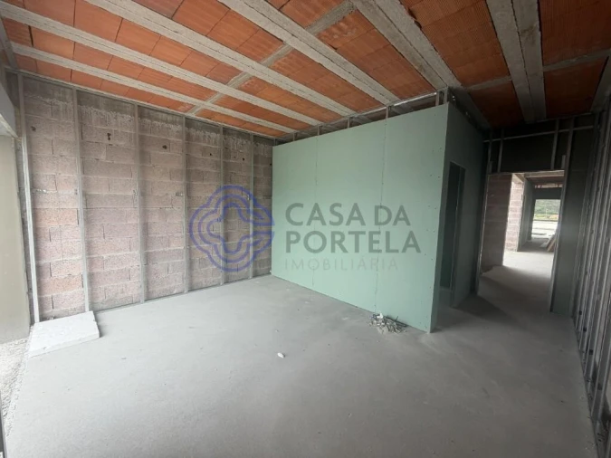 Moradia T3 para Venda em Perelhal Foto 9