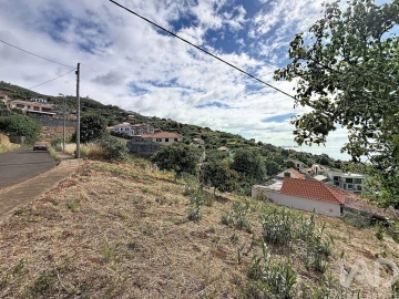 Terreno para Venda em Santa Cruz