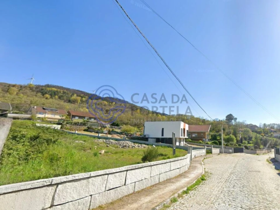 Terreno para Venda em Bornes de Aguiar Foto 5